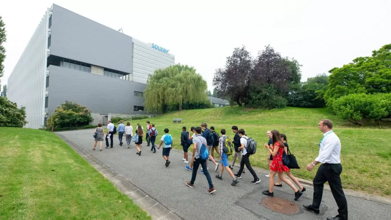 solvay-trip-2019_campus-tours-4-1